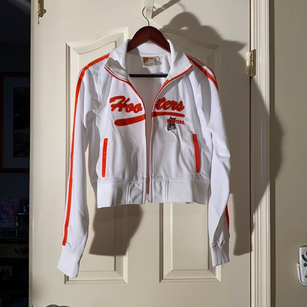Vintage Hooter’s Warm Up Jacket NWOT